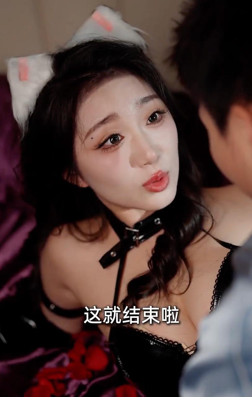 最新擦边短剧：烟火之下&灶火太旺&上门小厨&临时厨师长期关系&锅边失守（完整版）