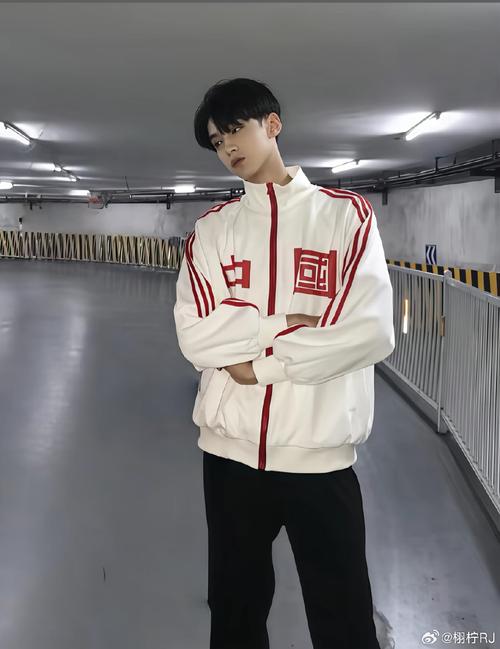 《抖音服装混剪打卡营第3期》