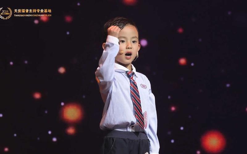 少年的第一堂演讲课，让孩子自信开口惊